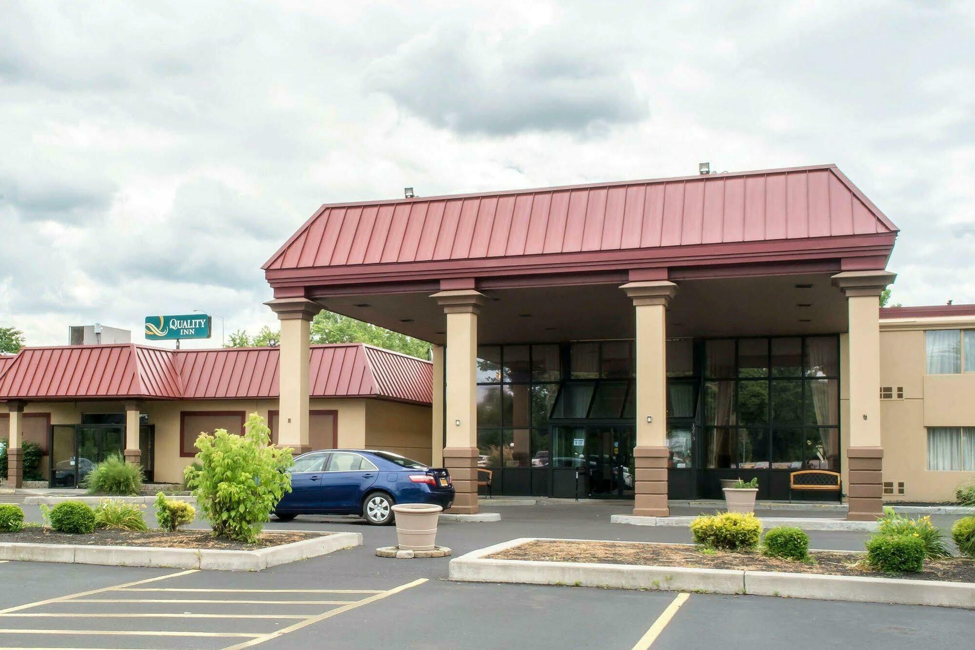 Motel 6 Rochester - Airport Exterior photo